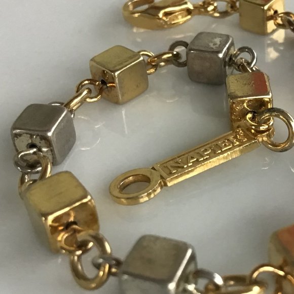 Vintage Napier Gold & Silver Tone Cube Bracelet Signed - Picture 16 of 16